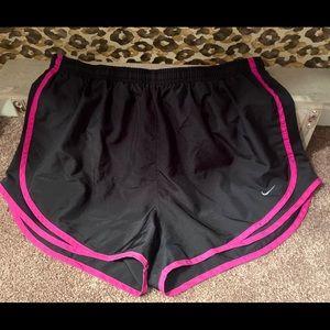 Nike Dri-fit shorts XL